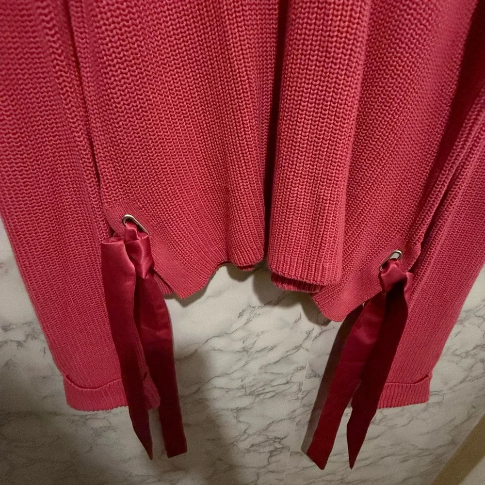 NEW French Connection Pink Knit Sweater Crew Neck Size L